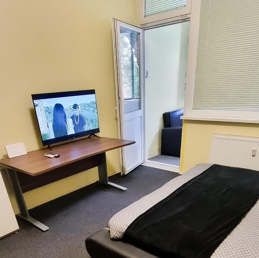 Apartma Frida ลูบลิยานา ภายนอก รูปภาพ